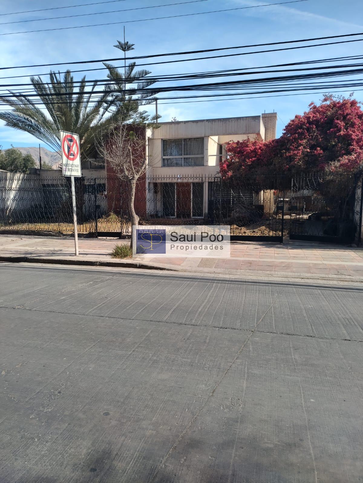 GRAN PROPIEDAD AV.HENRIQUEZ - ESPECIAL EMPRESAS.-